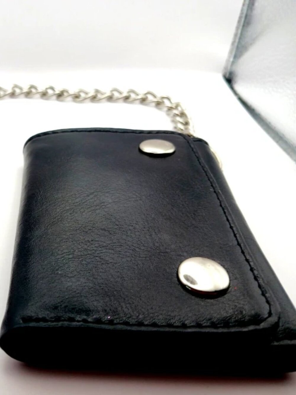 Black Tri Fold Black Real Leather Wallet with Heavy Metal Chain